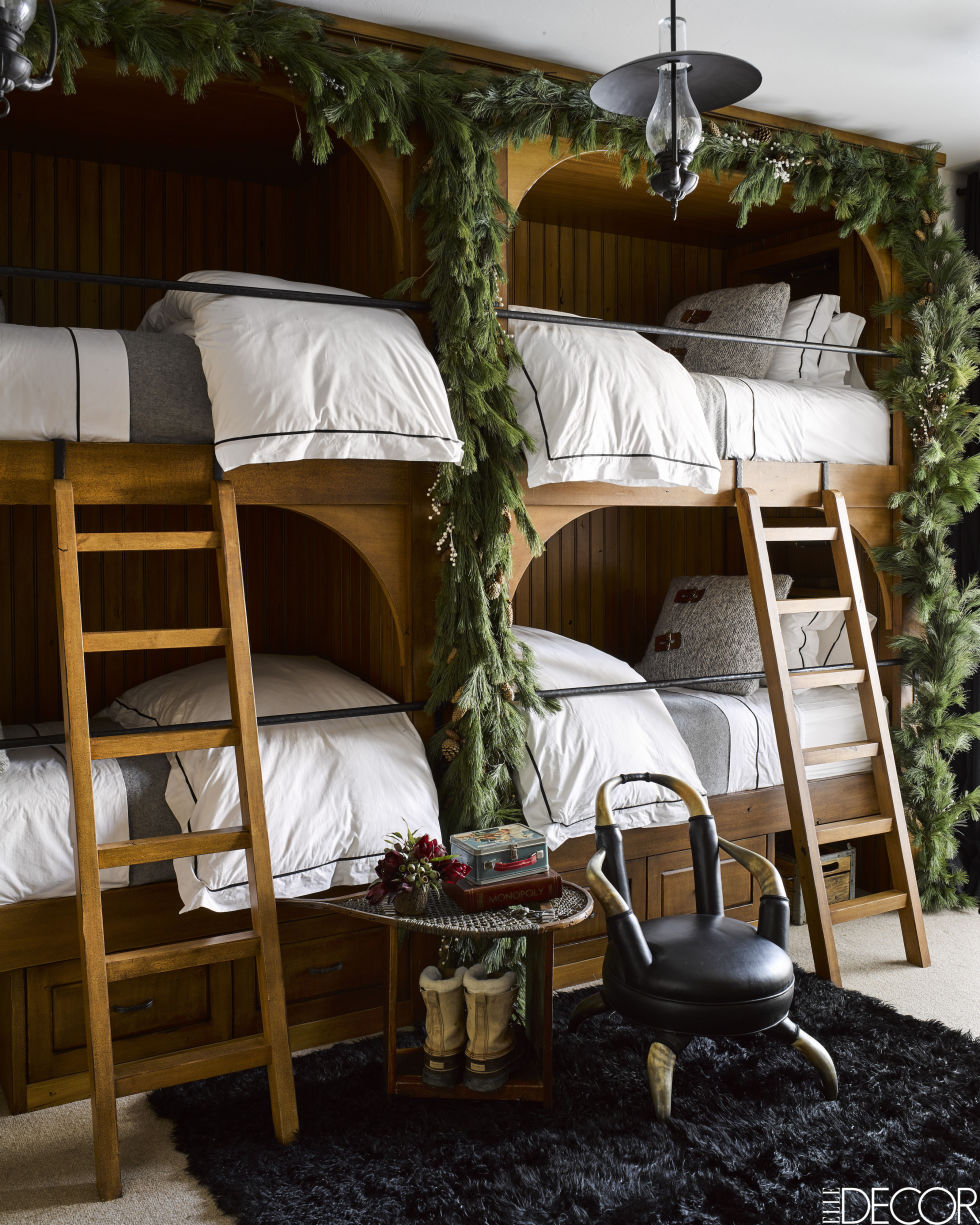 gallery-1479404627-montana-chirstmas-home-bunk-beds